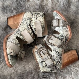 Freebird by Steven Violet size 8